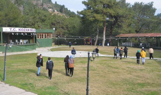 Öğrenciler doğa ile iç içe sınavlara hazırlanıyor