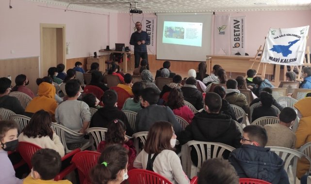 Öğrencilere &#039;Çevre ve Van Gölü Havzası&#039; eğitimi