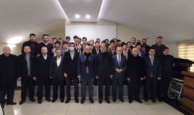 Öğrencilerin ara dönem kampı sona erdi