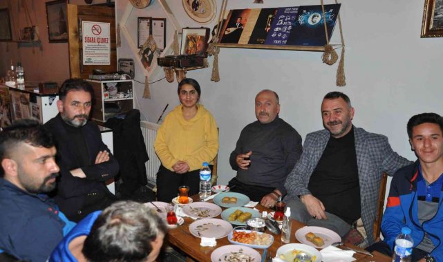 Öğretim üyesinden örnek davranış