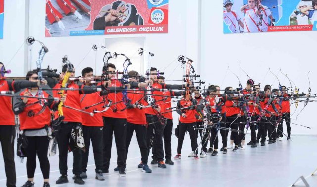 Okçuluk Milli Takımı, Kayseri'de kamp yapıyor