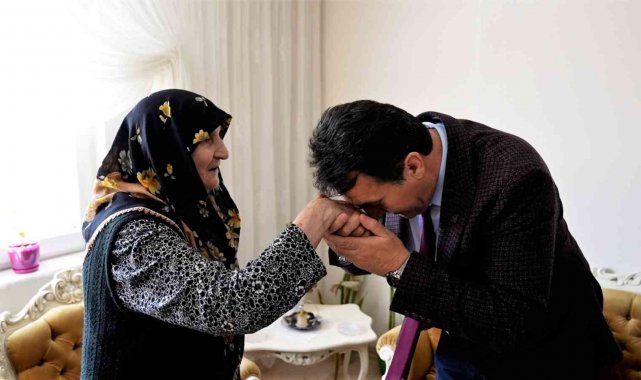 Osmangazi'de gönül ve hizmet seferberliği büyüyerek sürüyor