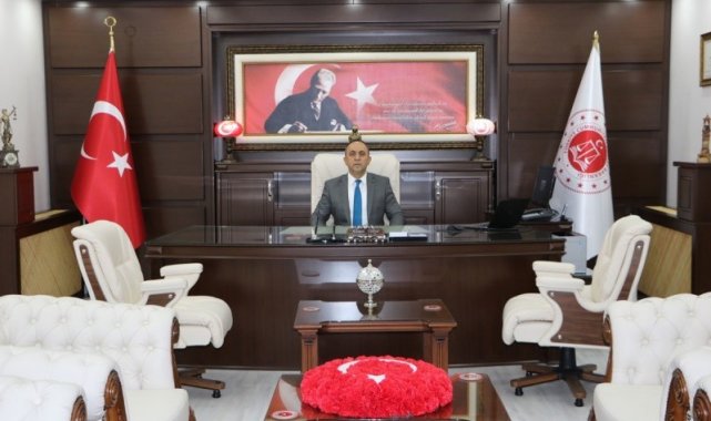 Osmaniye&#039;de belediye binasına düzenlenen silahlı saldırının 5 şüphelisi yakalandı