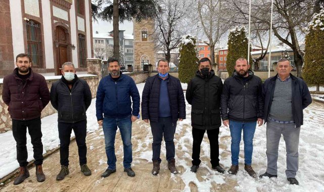 Otogarda 2 firma çalışanları birbirine girdi, 2 kişi yaralandı