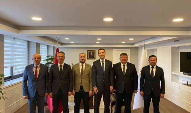 Özçelik -İş Sendikası&#039;ndan Bayraktar&#039;a ziyaret