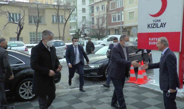 Özhaseki'den Türk Kızılay'a ziyaret