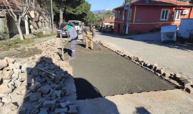 Pelitköy yolları yenileniyor