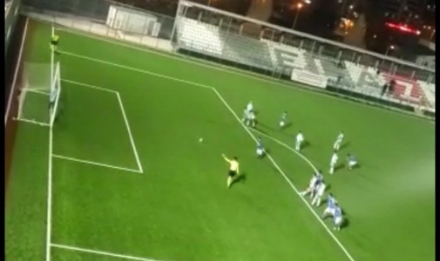 Penaltıyı kurtarması yetmedi, falso alan top ağlarla buluştu