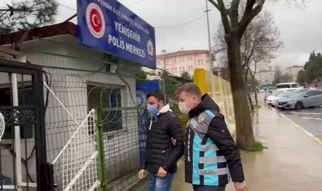 Pendik'te makas atarak trafiği tehlikeye sokan şüpheliye 2 bin 678 TL ceza