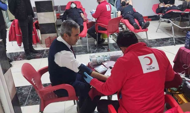 Polisten kan bağışı