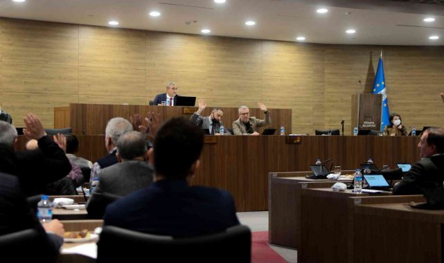 "Haber gerçek dışı, Özel Halk Otobüsleri 65 yaş üstü vatandaşlarımıza ücretsizdir"