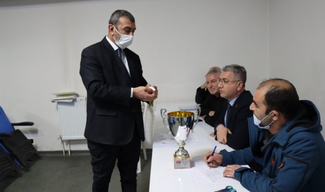 "Mahallede Maç Var" a 16 başvuru