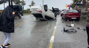 Sağanak Yağış Kazaya Neden Oldu