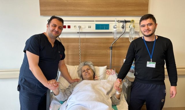 Sağlık çalışanı Nurhan Altuk hayatını kaybetti