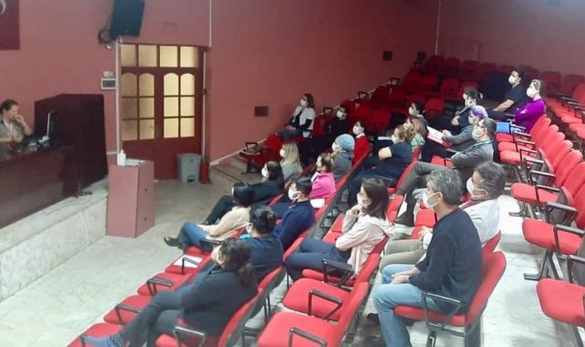 Sağlık çalışanlarına Afet Yönetimi eğitimi verildi
