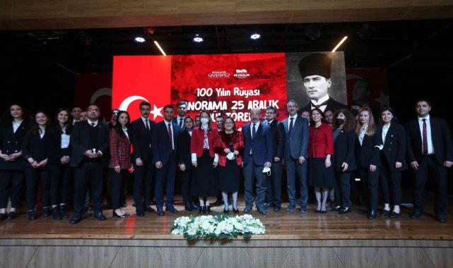 Şahin, gazi şehrin kahramanlarını geleceğe taşıyanları ödüllendirdi