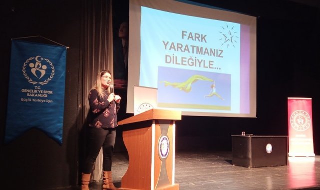 Salihli'de sporculara psikolojik performans eğitimi