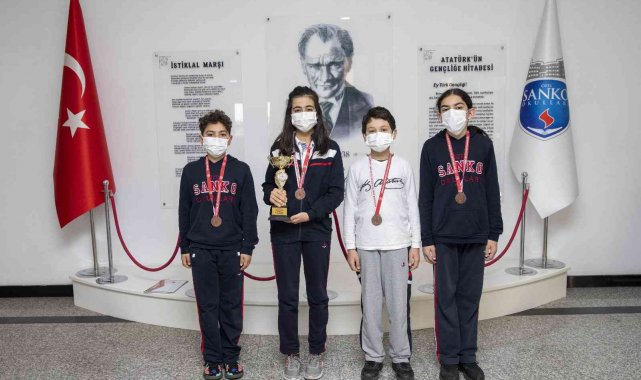 SANKO Okulları öğrencilerinin satranç başarısı