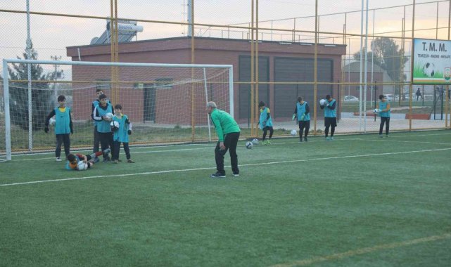 Şanlıurfa'da geleceğin kalecileri yetişiyor
