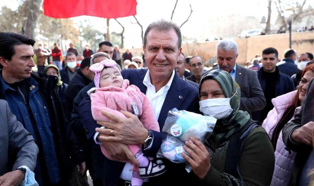 Seçer, Mut'ta vatandaşlarla bir araya geldi