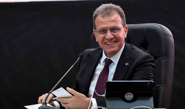 Seçer: "Türkiye'nin en ucuz ekmeğini satıyoruz"