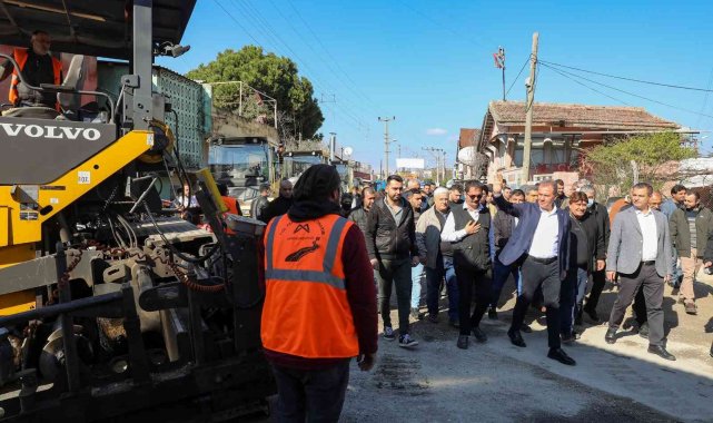 Seçer, Tarsus'taki yol çalışmalarını inceledi