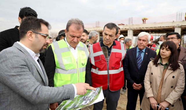 Seçer, toplu taşıma yerleşkesinde incelemelerde bulundu