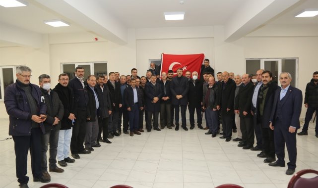 Seyitömer'in muhtarlarını dinledi