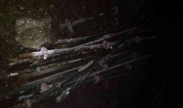 Siirt&#039;te şüpheli şahıs, çalıştığı iş yerini soyarken suçüstü yakalandı