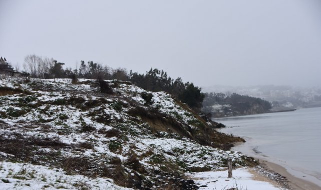 Sinop&#039;ta meydana gelen heyelanlar korkutuyor