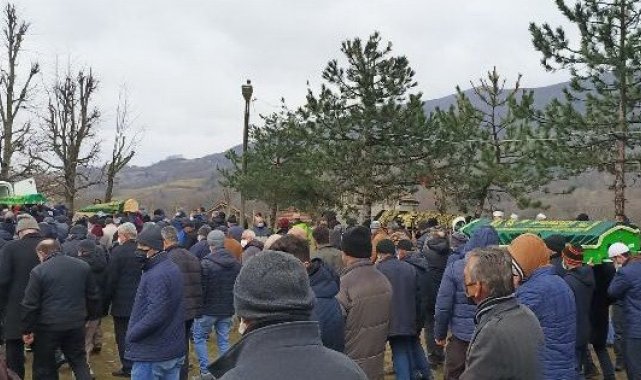 Sinop'taki kazada hayatını kaybeden 4 kişi son yolculuğuna uğurlandı