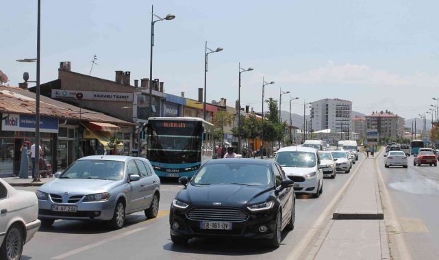 Sivas'ta araç sayısı 171 bine yaklaştı
