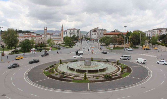 Sivas&#039;ta protestolu senet sayısı düştü