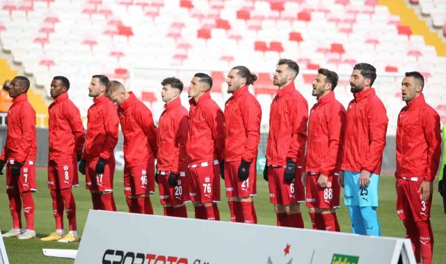 Sivasspor&#039;da Fatih Karagümrük maçı öncesi 4 eksik bulunuyor