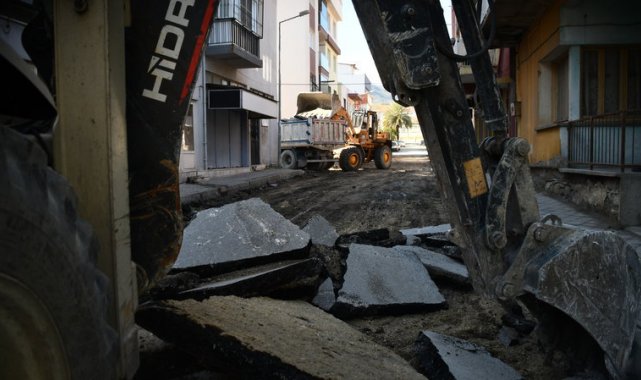 Söke Belediyesi Mimar Sinan Caddesi'ni yeniliyor