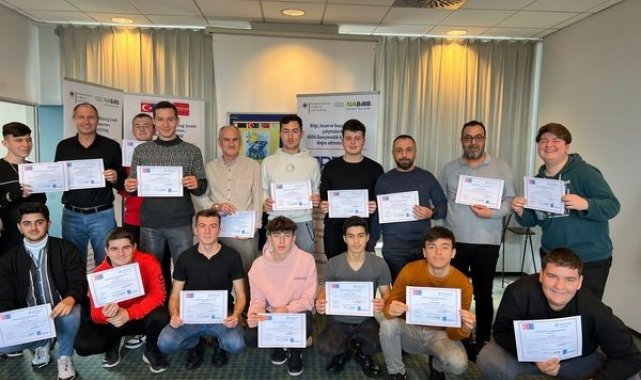 Stajlarını tamamlayıp Berlin'den döndüler