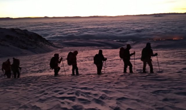 Süphan Dağı'na kış tırmanışı