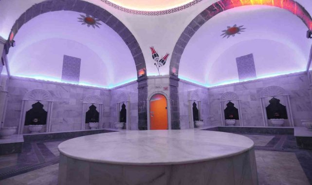 Talas'ın tarihi hamamı göz kamaştırıyor