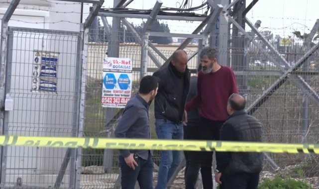 Tamire götürülsün diye verdiği aracını alamayınca baz istasyonuna çıktı