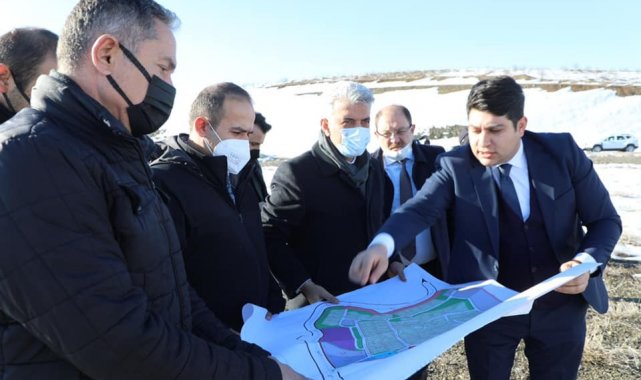 Tarıma Dayalı Sera ve İhtisas Besi Organize Sanayi Bölgesi alanlarında incelemelerde bulunuldu