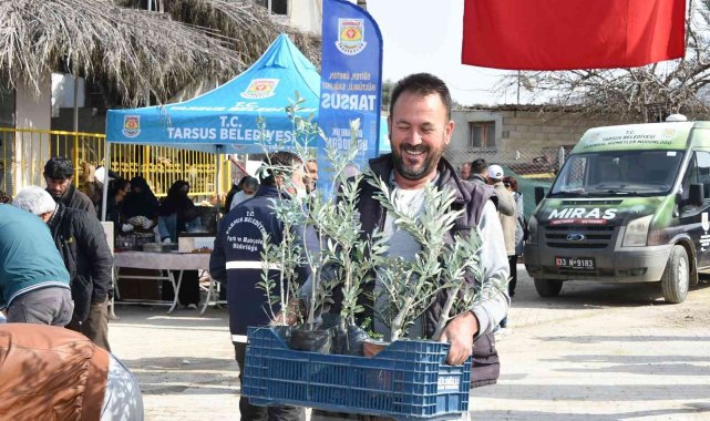 Tarsus Belediyesi, üreticilere 40 bin adet yerli fide dağıttı