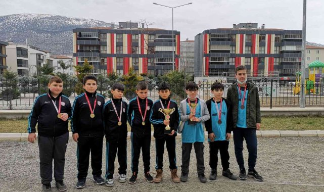 Taşova'ya bir kupa daha