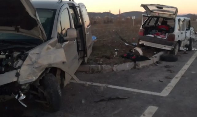 Tavşanlı'da trafik kazası: 4 yaralı