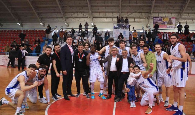 TBL: Kocaeli BŞB Kağıtspor: 101 - Manisa BŞB: 95