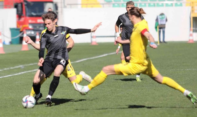 TFF 2. Lig: Akhisarspor: 1 - Tarsus İdman Yurdu: 2