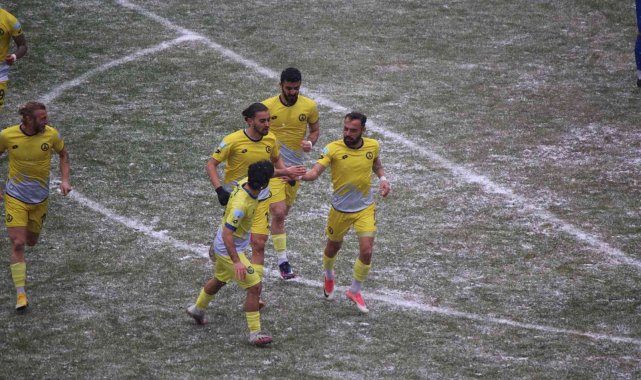 TFF 3. Lig: Kardemir Karabükspor: 0 - Ağrı 1970 spor: 6