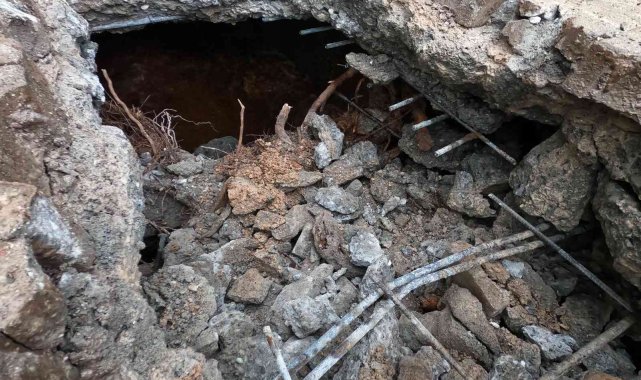 Tıkanan dereler temizleniyor