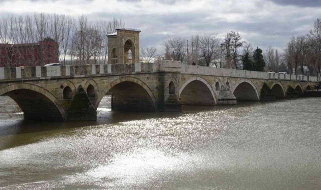 Tunca Nehri'nin debisi düşüşe geçti