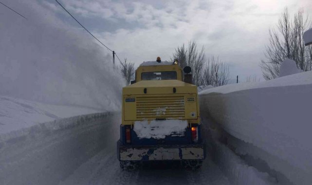 Tunceli'de 269 köy yolu ulaşıma kapandı