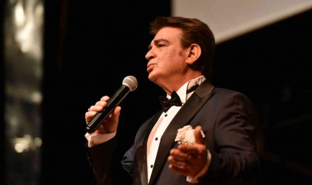 Türk sanat müziği gecesine yoğun ilgi